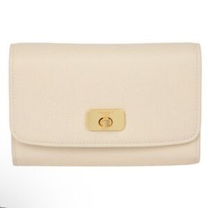 MONCRIEF BONE COLOR LATCH TURN WALLET!!! Stunning!! New in package
